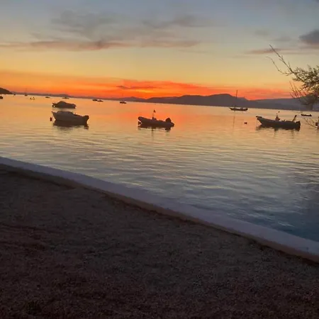 Sur L'eau, Exceptionnelle, Parking, Climatisation Hyeres