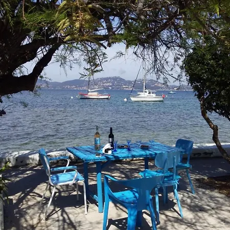 Sur L'eau, Exceptionnelle, Parking, Climatisation Hyeres